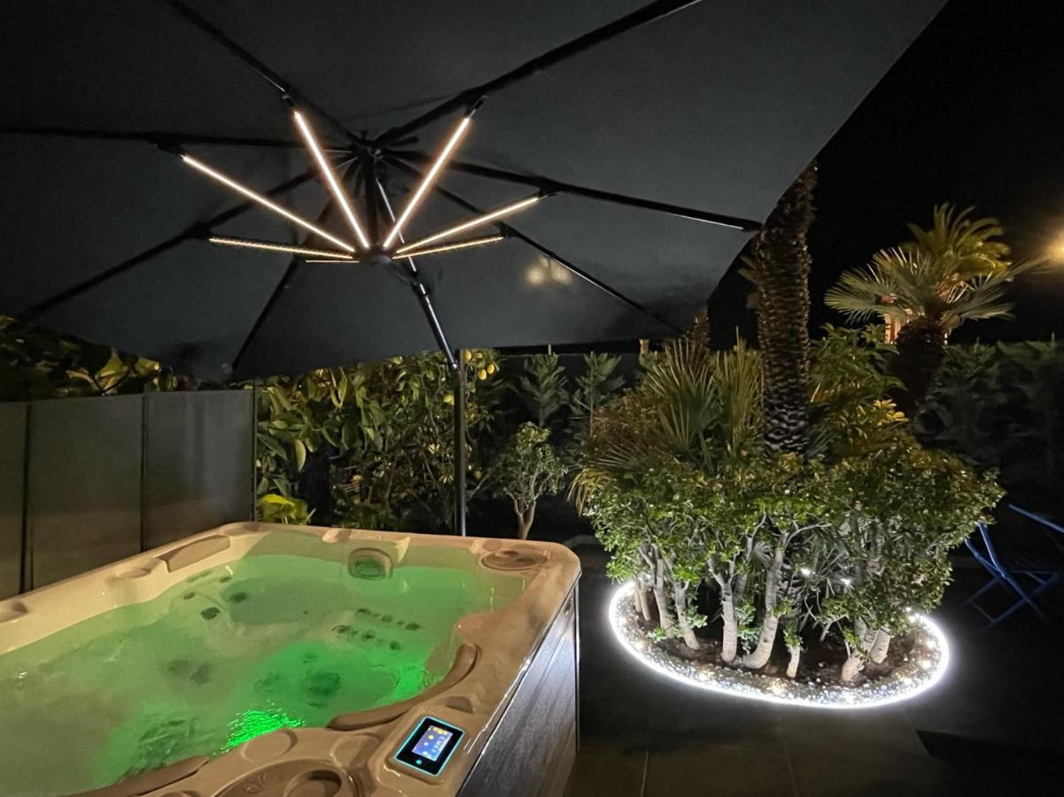 شقة Luxury Garden Jacuzzi Promenade نيس المظهر الخارجي الصورة