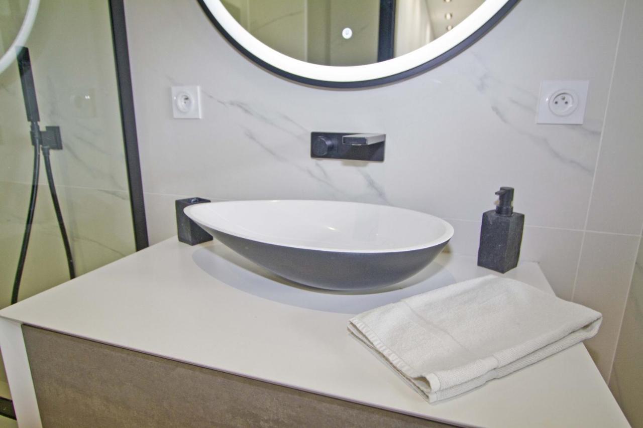 شقة Luxury Garden Jacuzzi Promenade نيس المظهر الخارجي الصورة