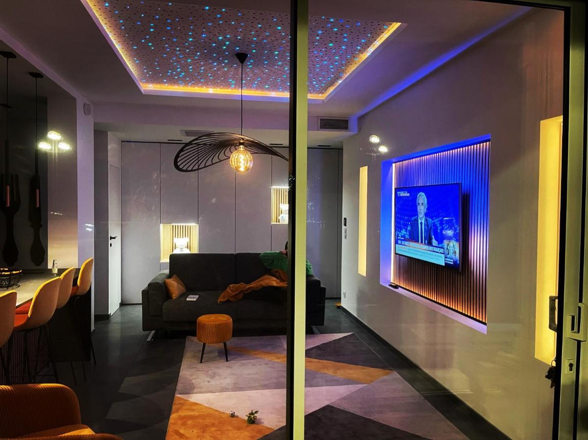 شقة Luxury Garden Jacuzzi Promenade نيس المظهر الخارجي الصورة